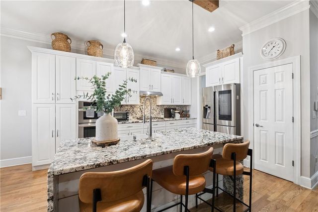 2305 English Ivy Court SE 23, Atlanta, GA 30339