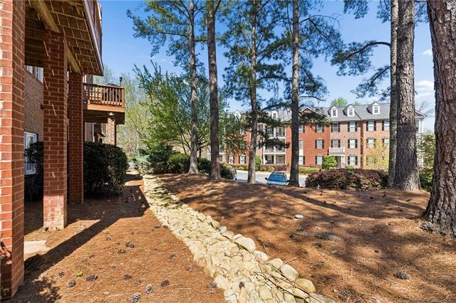 2305 English Ivy Court SE 23, Atlanta, GA 30339