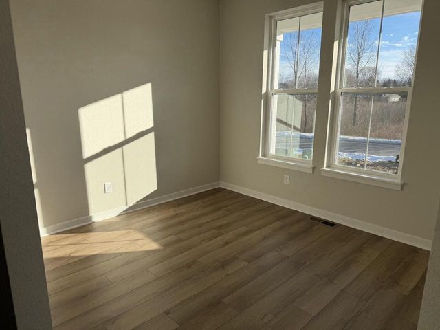 N101W17188 Tanglewood DRIVE, Germantown, WI 53022