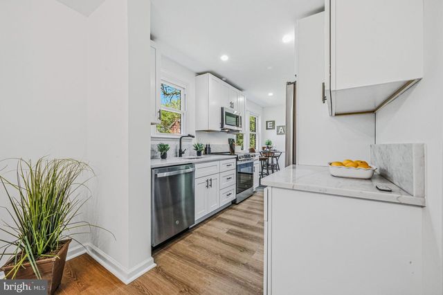 203 WELLINGTON RD, Wilmington, DE 19803