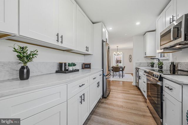 203 WELLINGTON RD, Wilmington, DE 19803