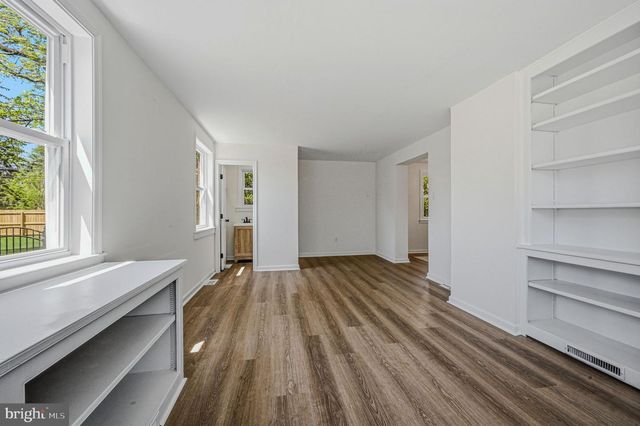 203 WELLINGTON RD, Wilmington, DE 19803