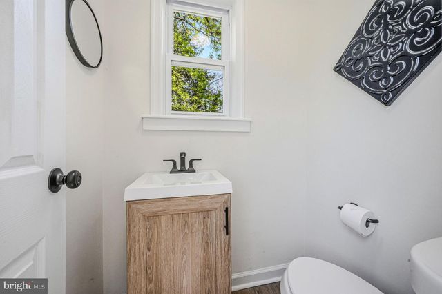 203 WELLINGTON RD, Wilmington, DE 19803