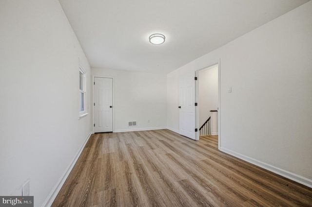 203 WELLINGTON RD, Wilmington, DE 19803