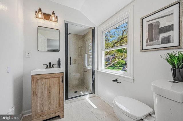 203 WELLINGTON RD, Wilmington, DE 19803