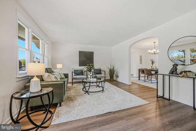 203 WELLINGTON RD, Wilmington, DE 19803