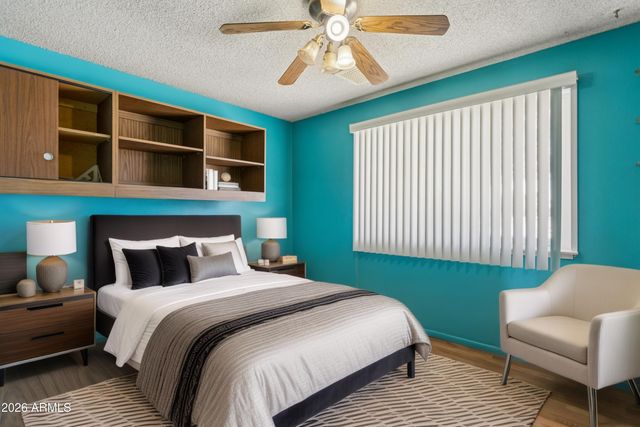 1902 W KERRY Lane, Phoenix, AZ 85027