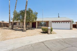 1902 W KERRY Lane, Phoenix, AZ 85027