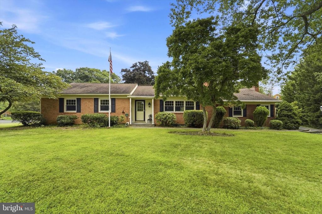 337 KENILWORTH LN, LOWER GWYNEDD, PA 19002 — exterior