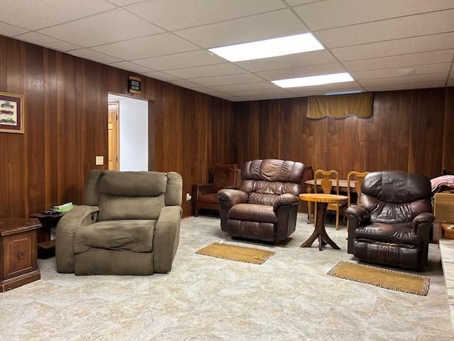3212 33rd Avenue NE, Saint Anthony, MN 55418