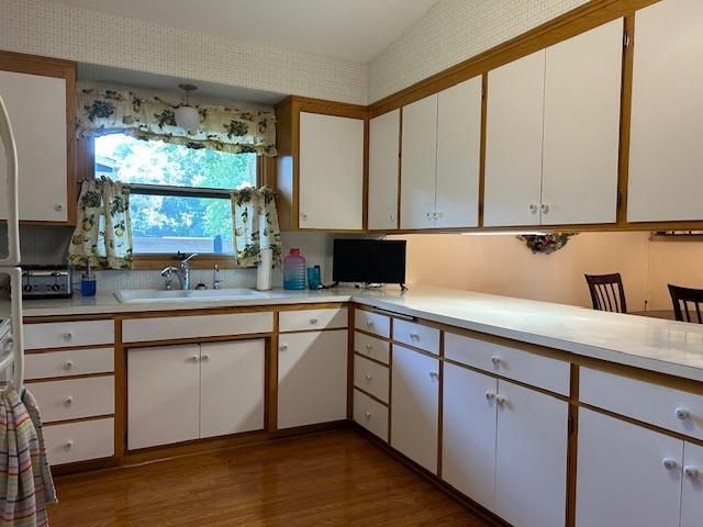 3212 33rd Avenue NE, Saint Anthony, MN 55418