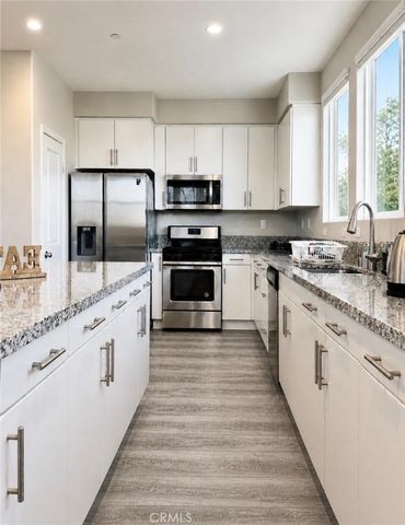 120 S Pacific Ave 34, Santa Ana, CA 92703