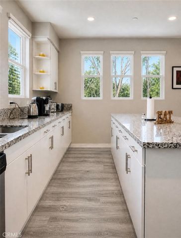 120 S Pacific Ave 34, Santa Ana, CA 92703