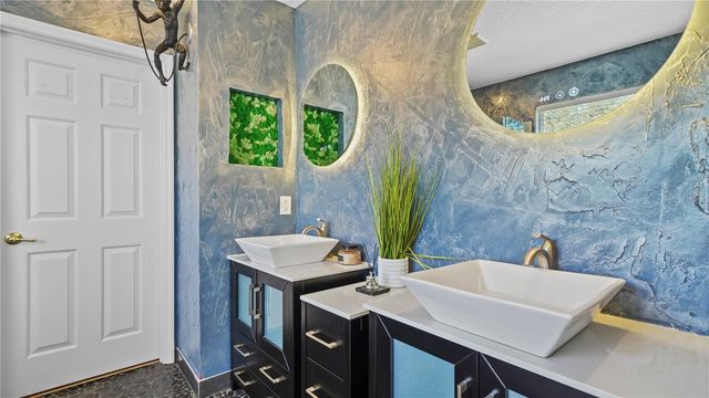 12507 BAY BRANCH COURT, Tampa, FL 33635