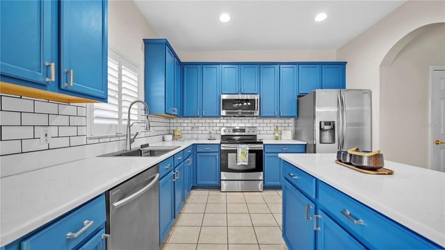 12507 BAY BRANCH COURT, Tampa, FL 33635