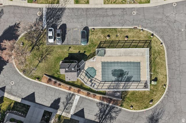 9101 S ENCHANTED OAK LN, Sandy, UT 84094