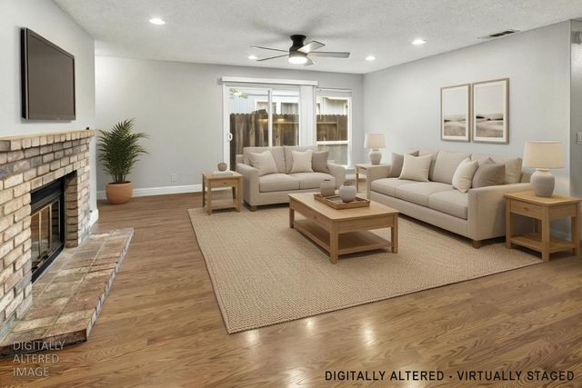 3586 Sun Knoll Dr, Loomis, CA 95650