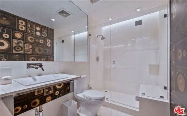 6250 Hollywood Boulevard 12D, Los Angeles, CA 90028