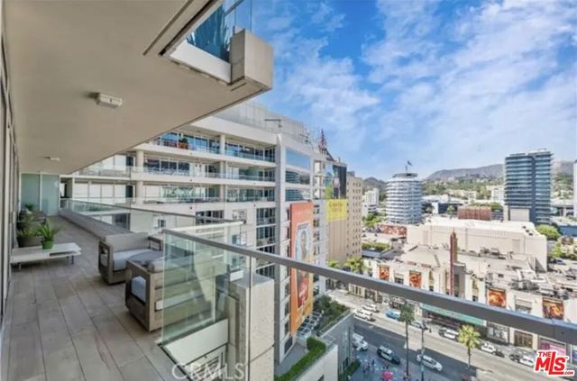 6250 Hollywood Boulevard 12D, Los Angeles, CA 90028
