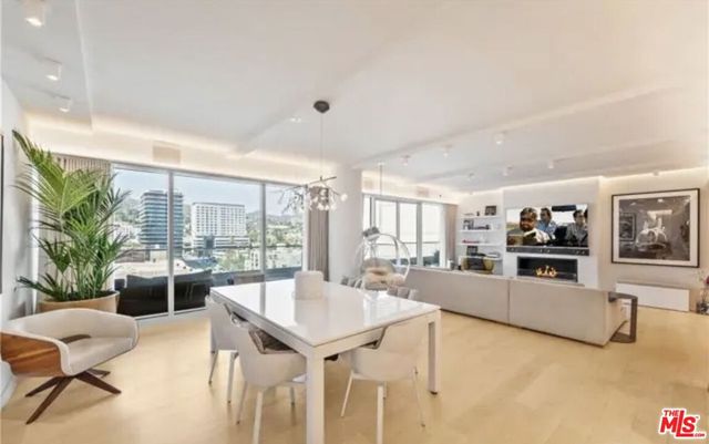 6250 Hollywood Boulevard 12D, Los Angeles, CA 90028