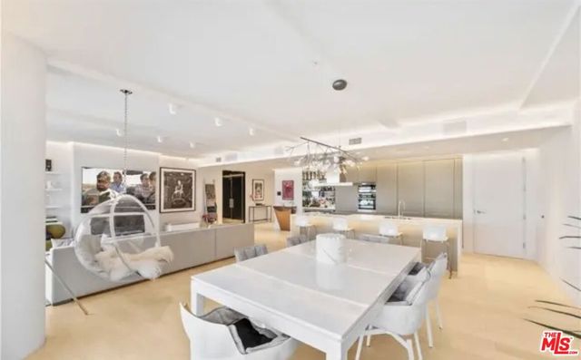 6250 Hollywood Boulevard 12D, Los Angeles, CA 90028