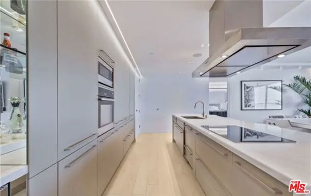 6250 Hollywood Boulevard 12D, Los Angeles, CA 90028