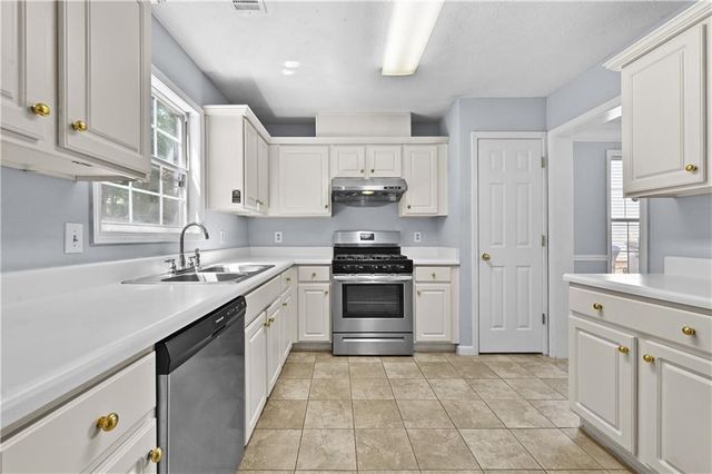 1230 CHRIS LAKE Drive, Lawrenceville, GA 30044