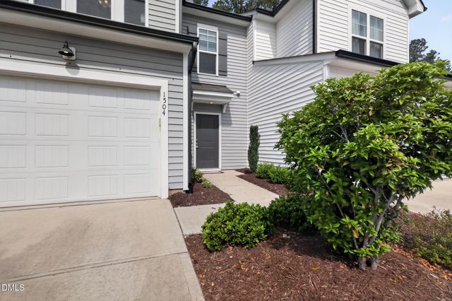 1504 Glacier Drive, Durham, NC 27713