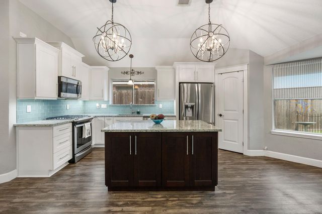 4839 Aspen Drive, Pasadena, TX 77505