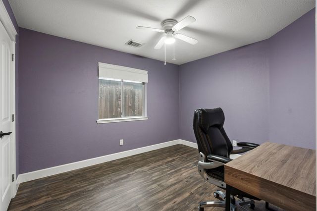 4839 Aspen Drive, Pasadena, TX 77505