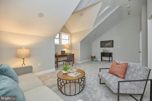 6323 EVERGLADES DR, Alexandria, VA 22312