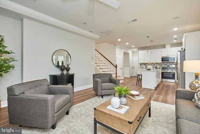 6323 EVERGLADES DR, Alexandria, VA 22312