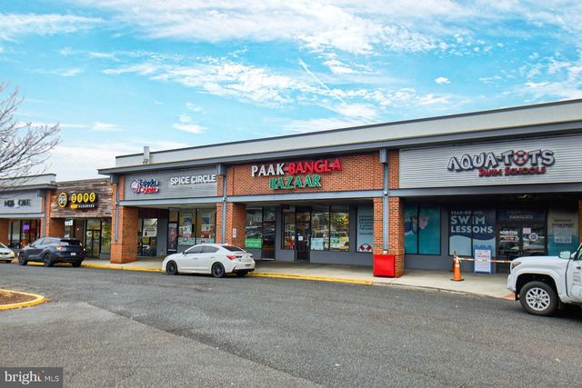 6323 EVERGLADES DR, Alexandria, VA 22312