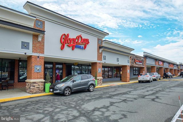 6323 EVERGLADES DR, Alexandria, VA 22312