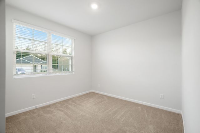 210 Addison Ave, Chapel Hill, TN 37034