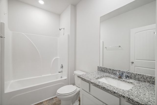 210 Addison Ave, Chapel Hill, TN 37034