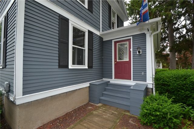 1723 Division Street, Palmyra, NY 14522