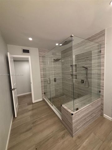 6417 Windmill Gate Rd 0, Miami Lakes, FL 33014