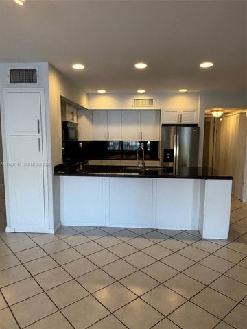 6417 Windmill Gate Rd 0, Miami Lakes, FL 33014