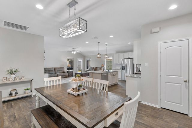 7906 Tamarind Lane, Baytown, TX 77521
