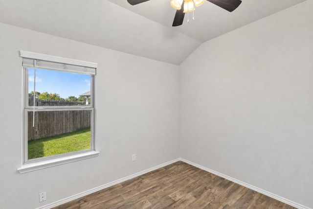 7906 Tamarind Lane, Baytown, TX 77521