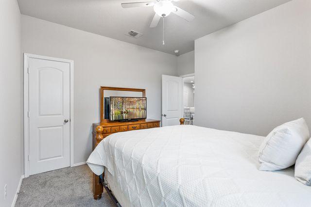 7906 Tamarind Lane, Baytown, TX 77521