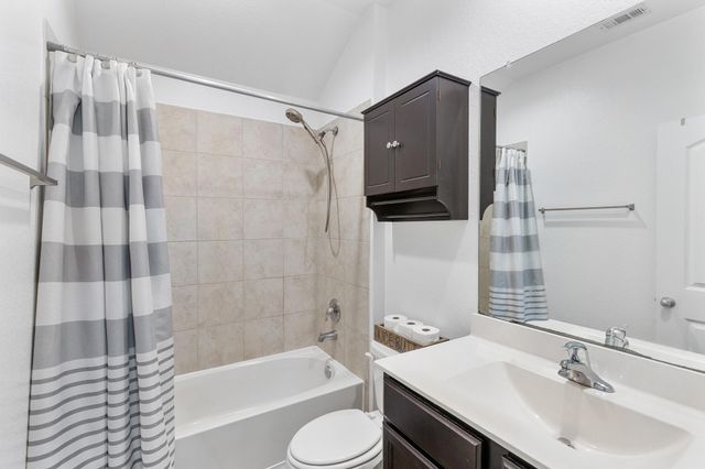 7906 Tamarind Lane, Baytown, TX 77521