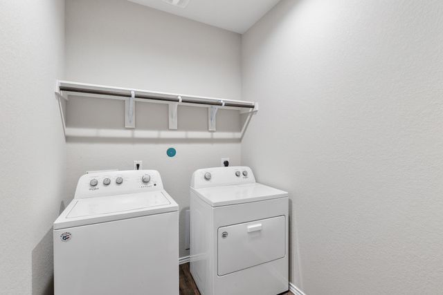 7906 Tamarind Lane, Baytown, TX 77521