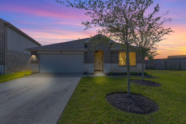 7906 Tamarind Lane, Baytown, TX 77521