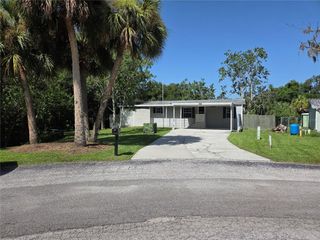 9129 WOOD TERRACE DRIVE, Tampa, FL 33637