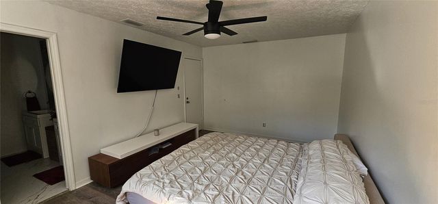 4520 GRAINARY AVENUE, Tampa, FL 33624