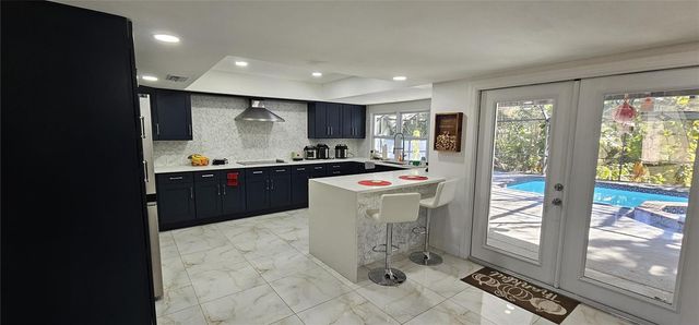 4520 GRAINARY AVENUE, Tampa, FL 33624