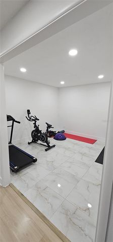 4520 GRAINARY AVENUE, Tampa, FL 33624