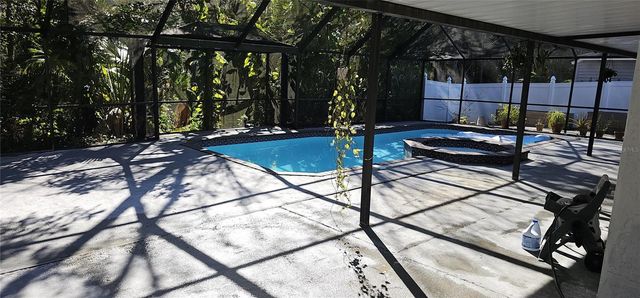 4520 GRAINARY AVENUE, Tampa, FL 33624